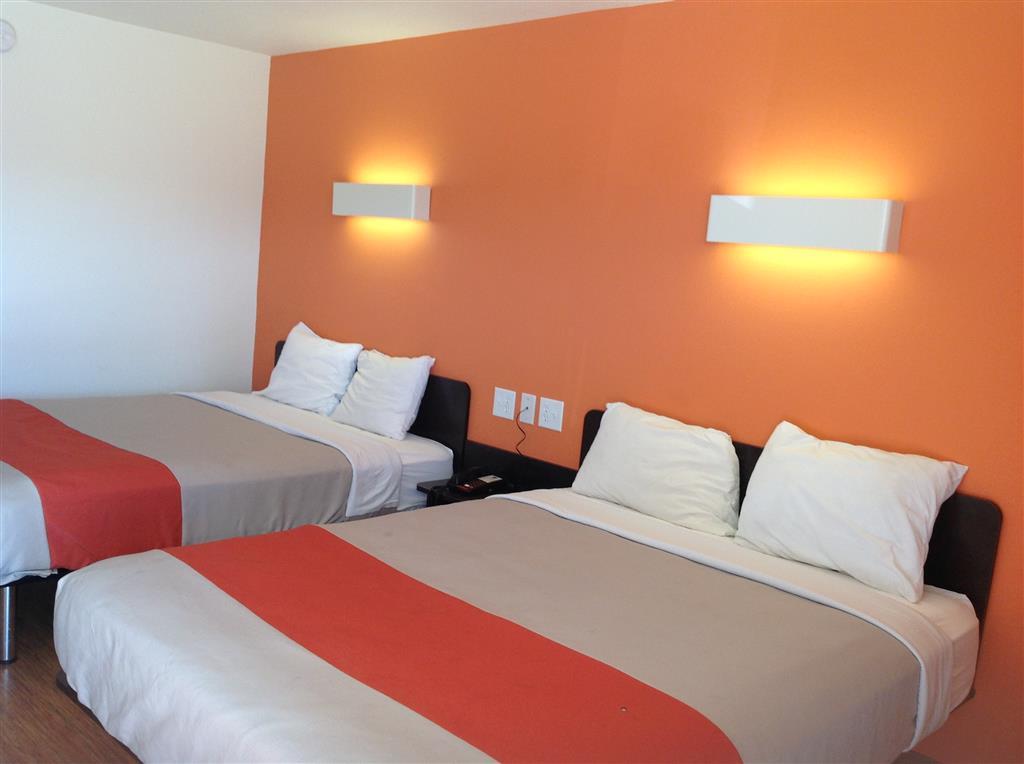 Motel 6-Wichita Falls, TX - North Chambre photo