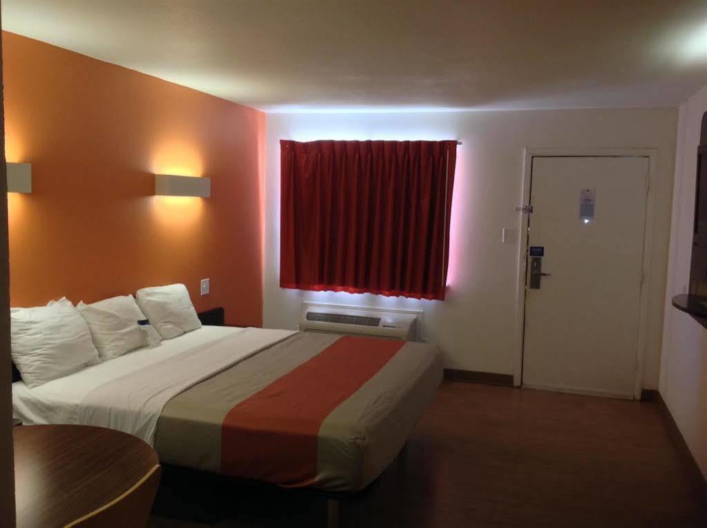 Motel 6-Wichita Falls, TX - North Extérieur photo